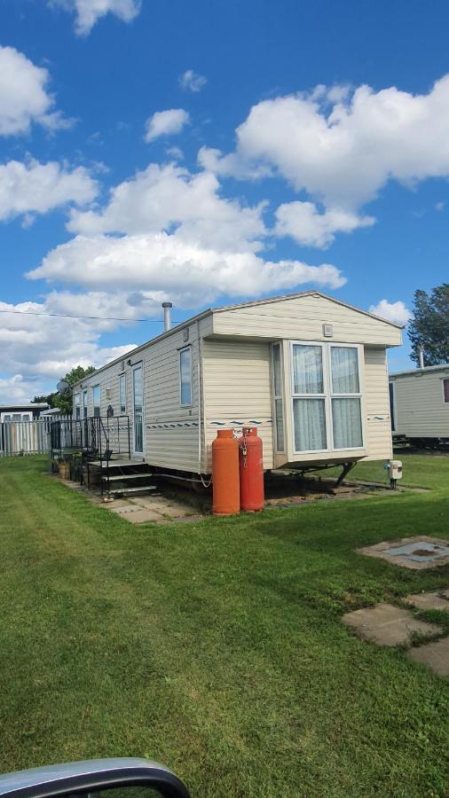 King'S Caravan Park, Caravan To Sleep 6 People แชเปิลเซนต์เลนเนิร์ดส์ ภายนอก รูปภาพ
